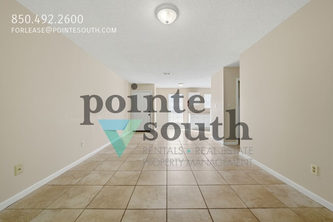 Building Photo - 6413 Schoel Ln
