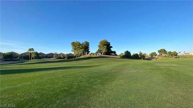 Building Photo - 40 Chateau Whistler Ct