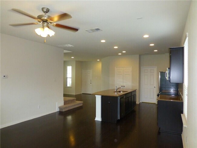 Building Photo - 16029 Hampton Bliss Trce