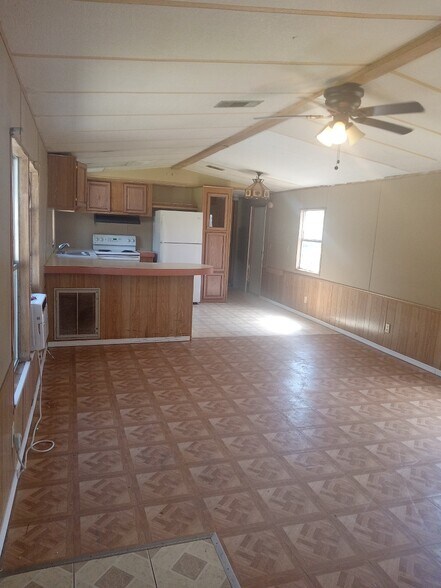 Building Photo - 11221 Olive Cir