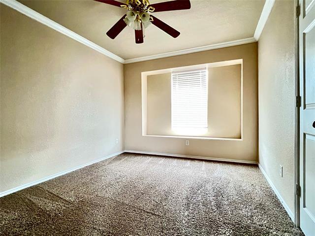 Building Photo - 2639 Blackstone Dr