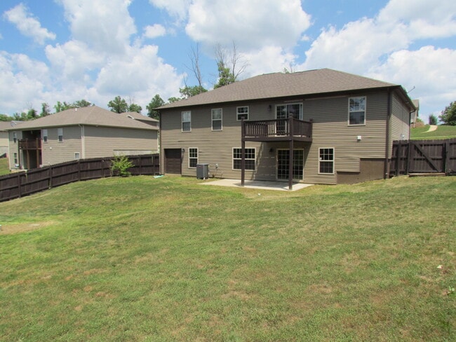 Building Photo - AVAILABLE!!!