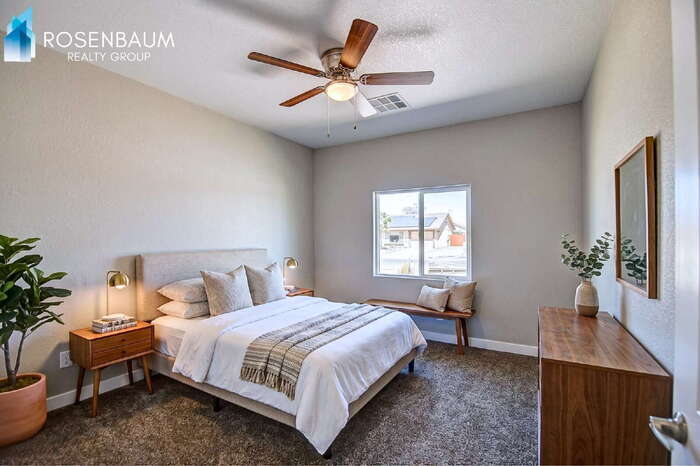 Building Photo - 10261 W Concordia Dr