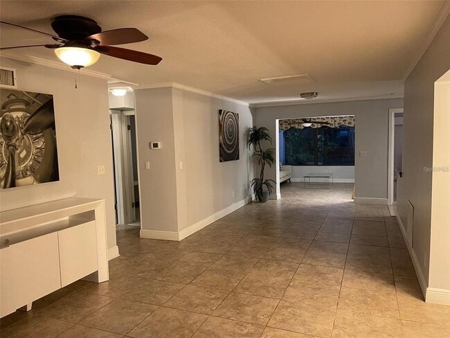 Building Photo - 3131 San Pedro St