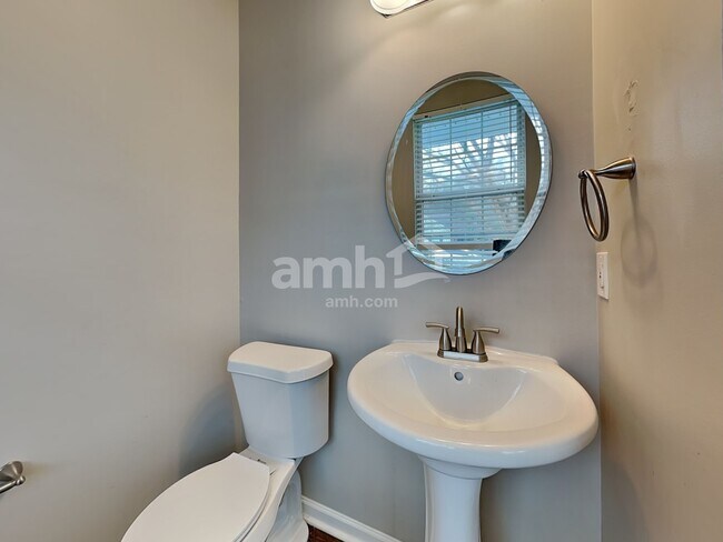 Building Photo - 1 Planters Grove Dr