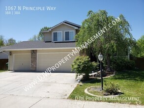 Building Photo - 3 Bed 3 Boise Home w/Attached 3 Car Garage!