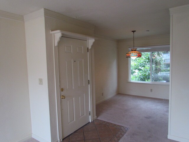 Building Photo - 6241 Riverside Blvd