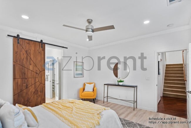 Building Photo - 28530 Gulfport Cir