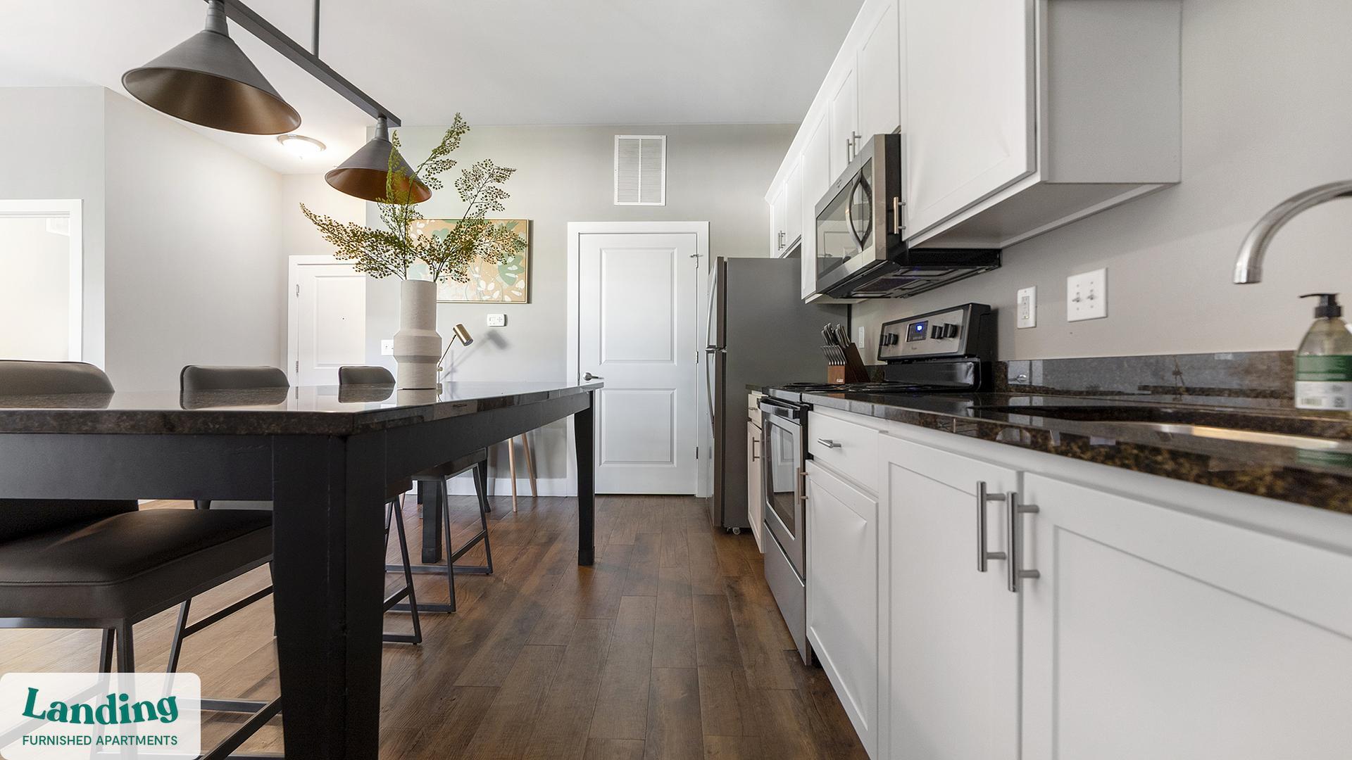 Building Photo - 41 E 9th Ave