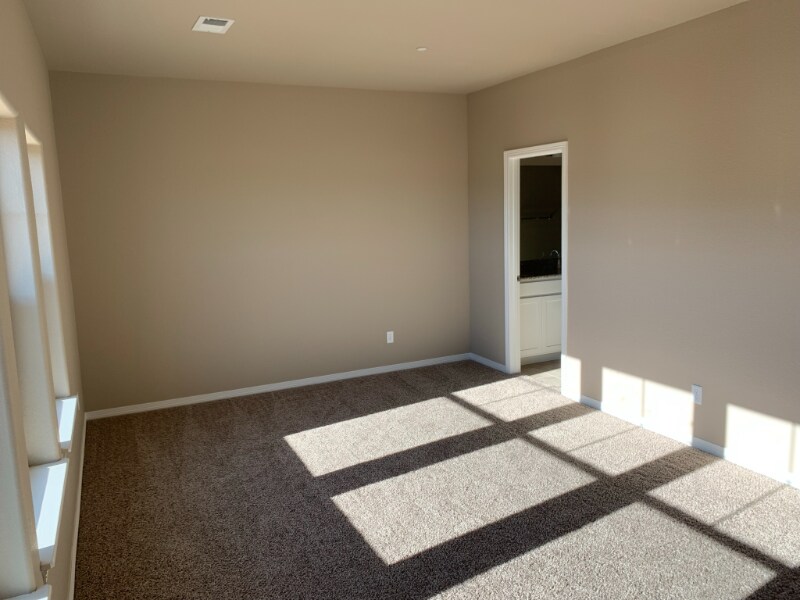 Building Photo - 3021 Upland Dr