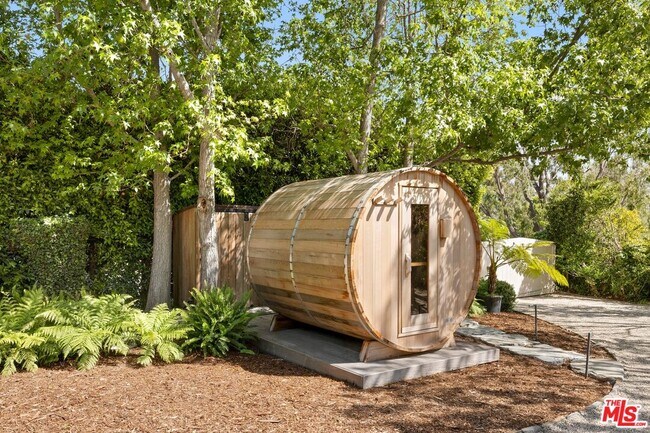 Building Photo - 521 Spoleto Dr