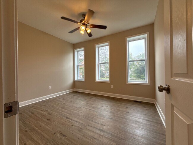 Building Photo - 3 BedRoom House In Baltimore City