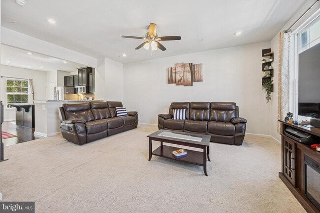 Primary Photo - 142 Mulberry Dr