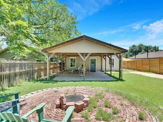 Building Photo - 7308 Meador Ave