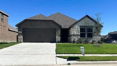 Building Photo - 206 Greenshade Ln