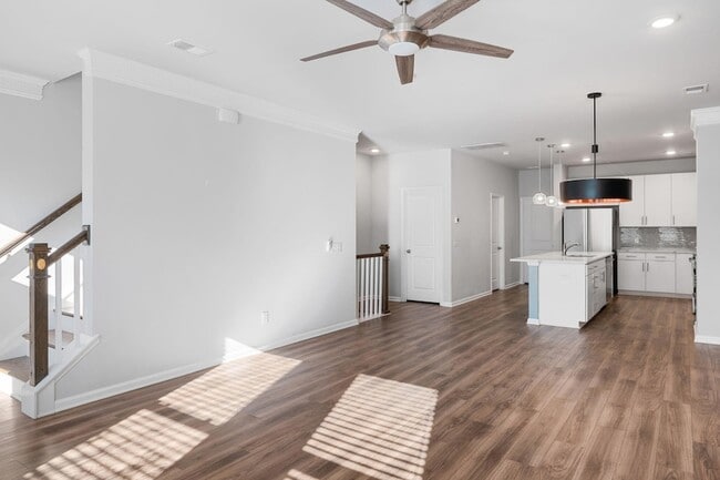 Building Photo - 4577 Summey Street