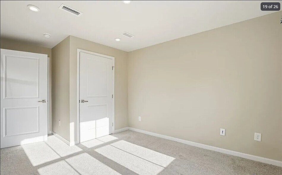 Building Photo - 509 Portal Dr