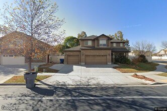 Building Photo - 1093 Fox Hollow Dr