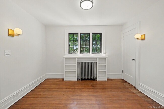 Building Photo - 53 Cortlandt Ave