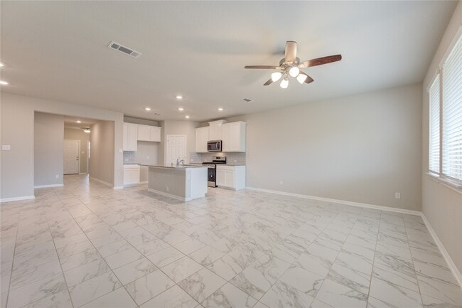 Building Photo - 26019 Steele Flower Dr