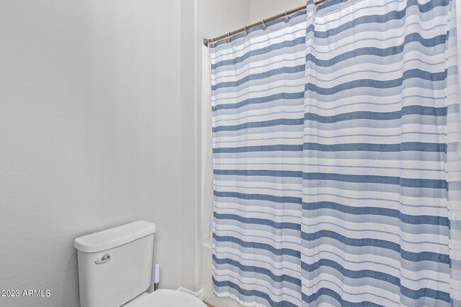 Building Photo - 19888 E Russet Rd