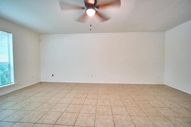 Building Photo - 6119 Fondren Rd