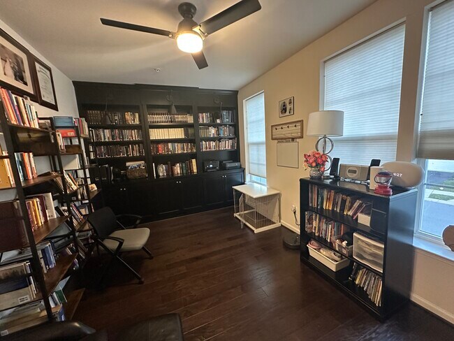 Building Photo - 5640 Scott Ridge Pl