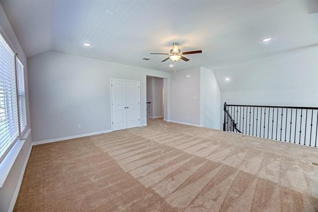 Building Photo - 1012 Rosebay Dr