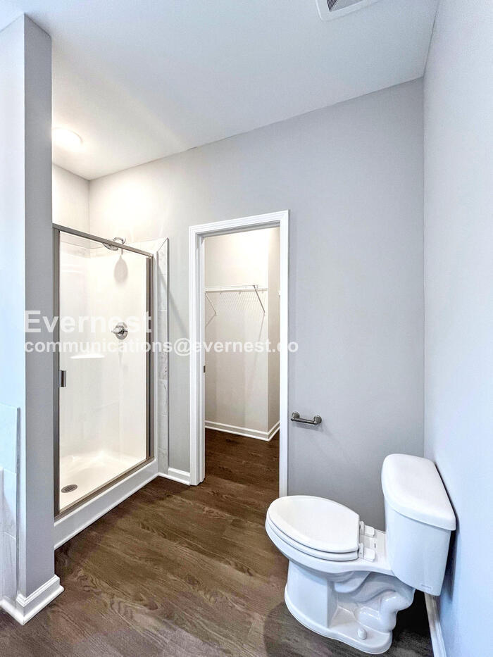 Building Photo - 1108 Prospect Ct