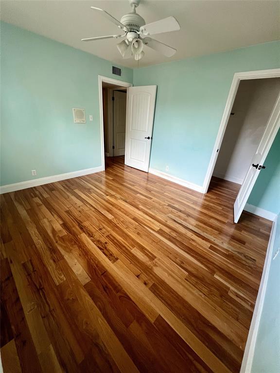 Building Photo - 7211 Mesa Dr