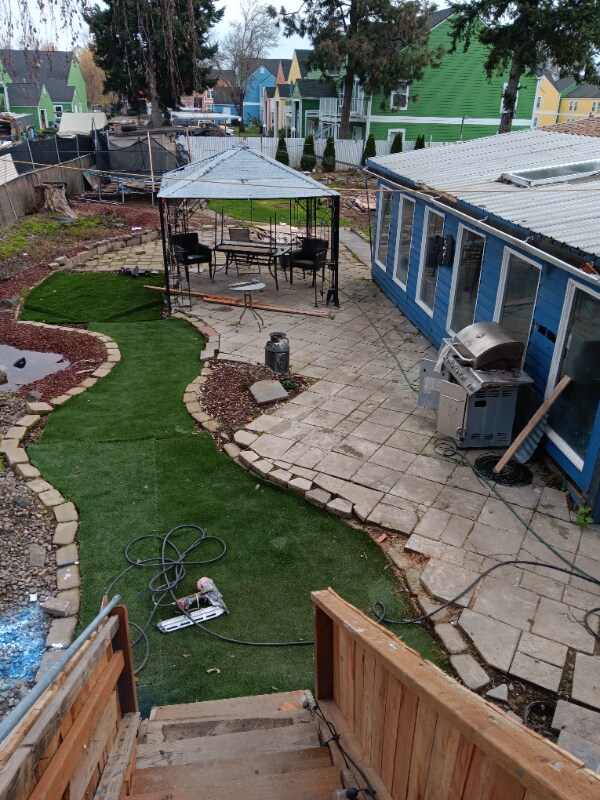 Building Photo - 2420 Fisher Rd NE