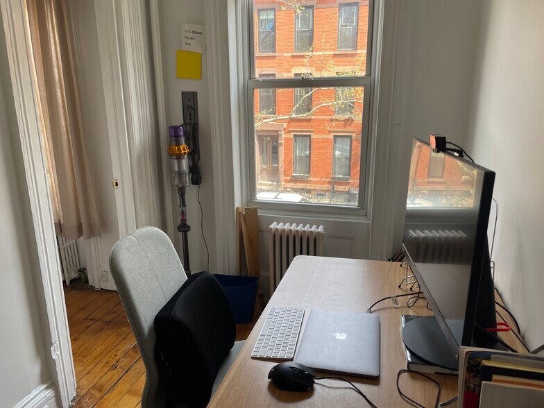 Nursery/Den - 156 Luquer St