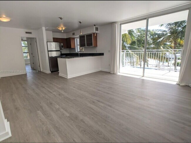 Building Photo - Northeast 64th Street, Miami, FL 33138 - 1 BR 1 BA condo