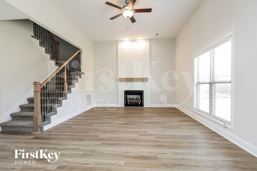 Building Photo - 766 Buffalo Frd Dr