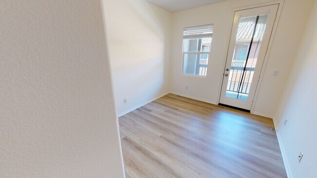 Building Photo - 7870 Via Belfiore