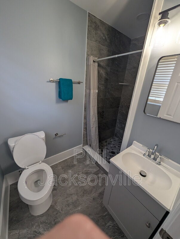 Building Photo - 7069 Perke Dr