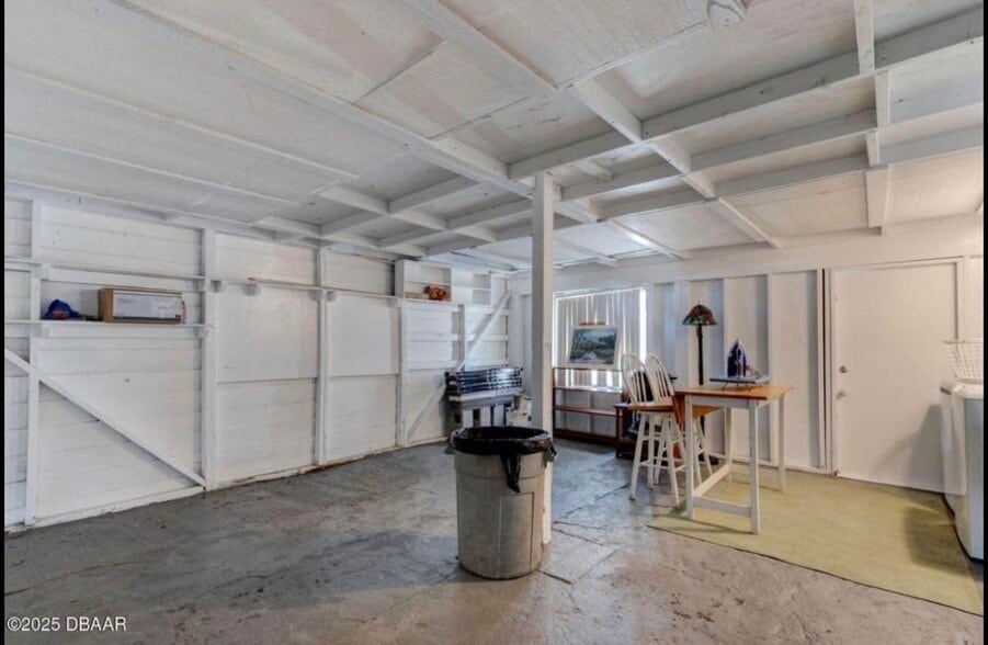 Building Photo - 118 Pierce Ave