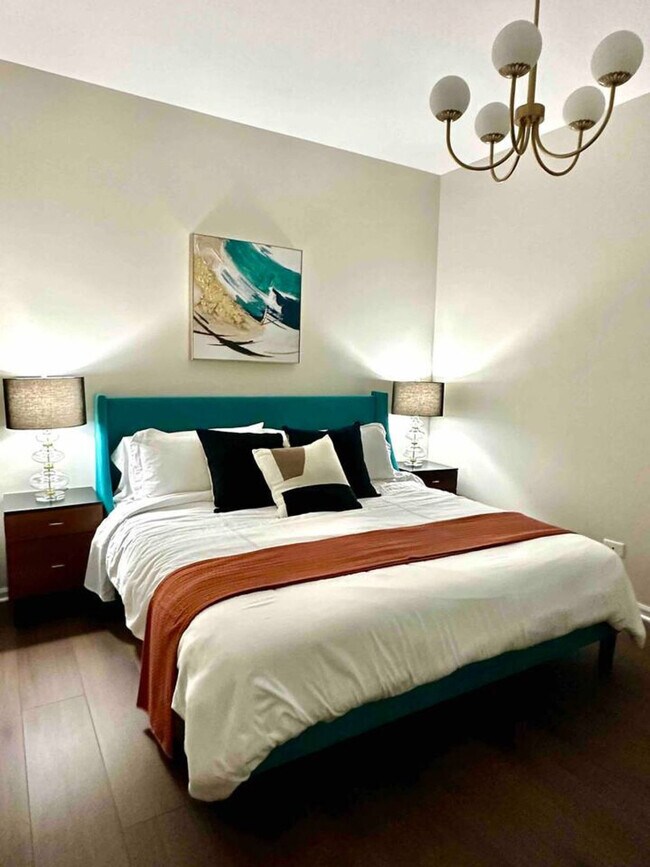 Building Photo - 1501 W Thomas St