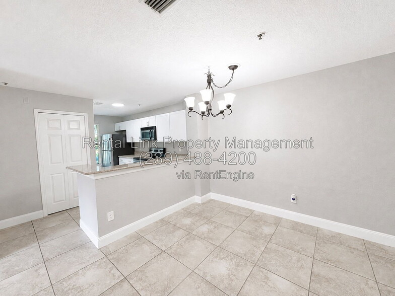 Building Photo - 4036 Crockers Lake Blvd