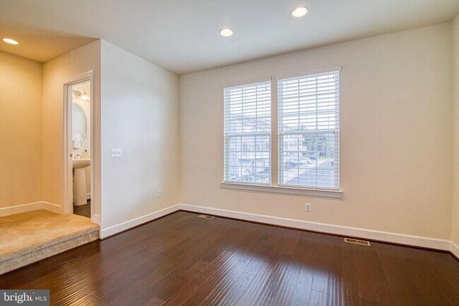 Building Photo - 6034 Camerons Ferry Dr