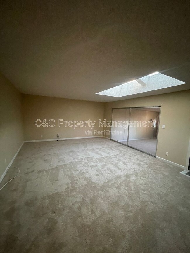 Building Photo - 3723 Wilmington Rd