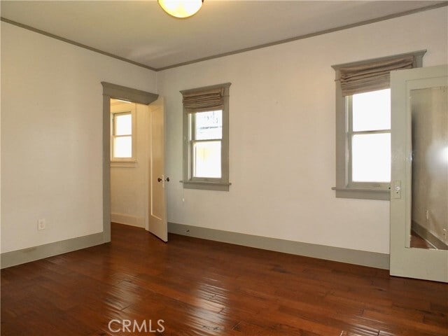 Building Photo - 353 Newport Ave