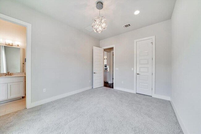 Building Photo - 6316 Bernia Dr