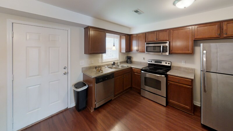 Building Photo - 347 Family Lodge Dr