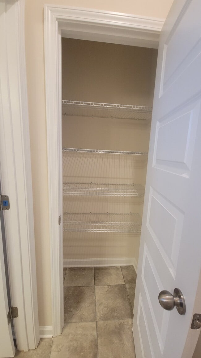 Building Photo - $500 off one month!!!  Call for details. Section 8 Welcome!!!  "Charming 3-Bed Oasis with Granite...