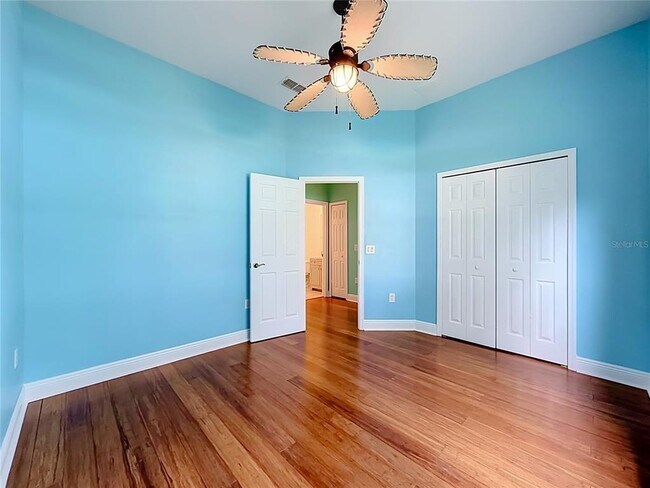 Building Photo - 2947 Majestic Isle Dr