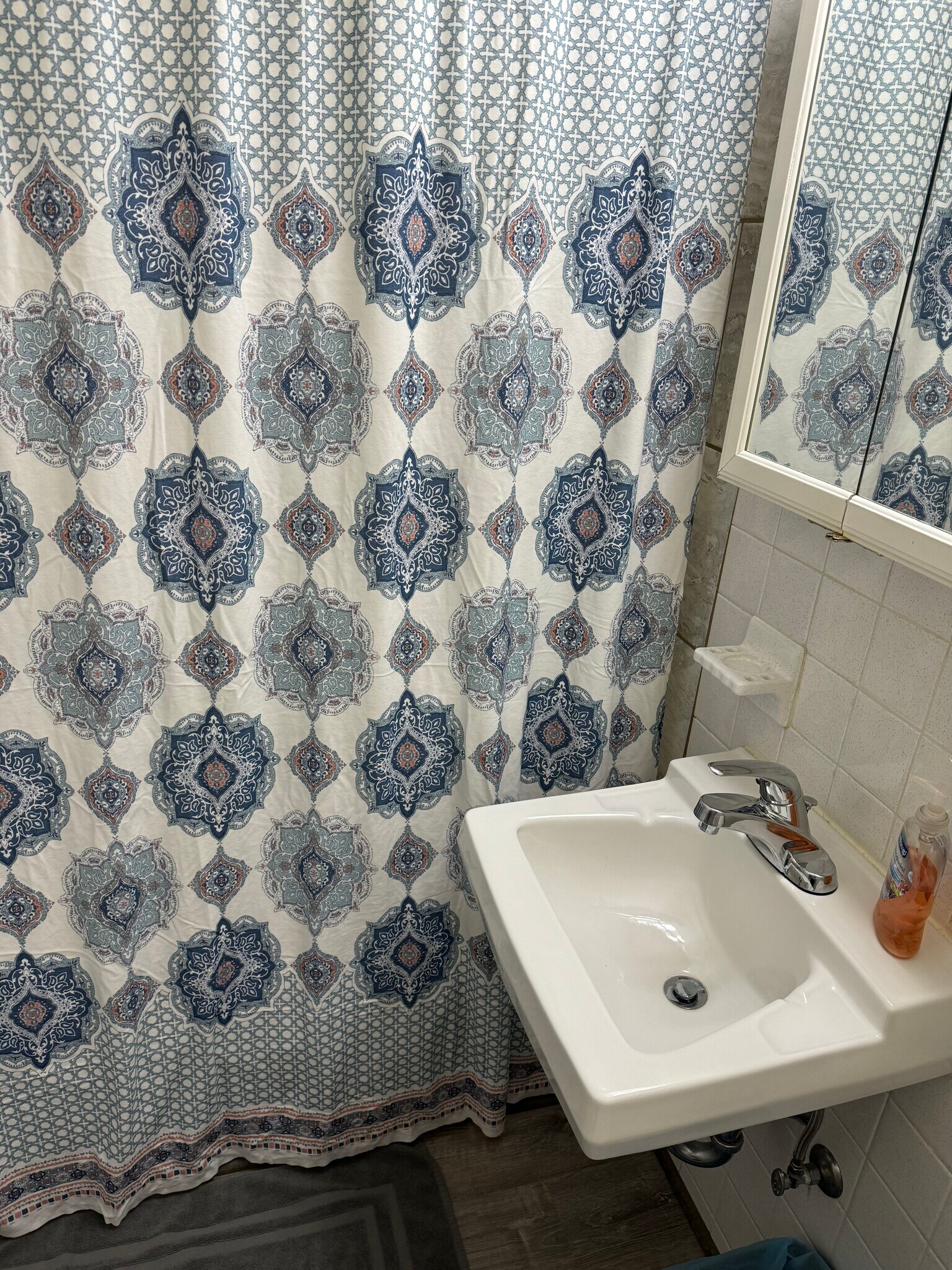 Building Photo - 1429 South Ave