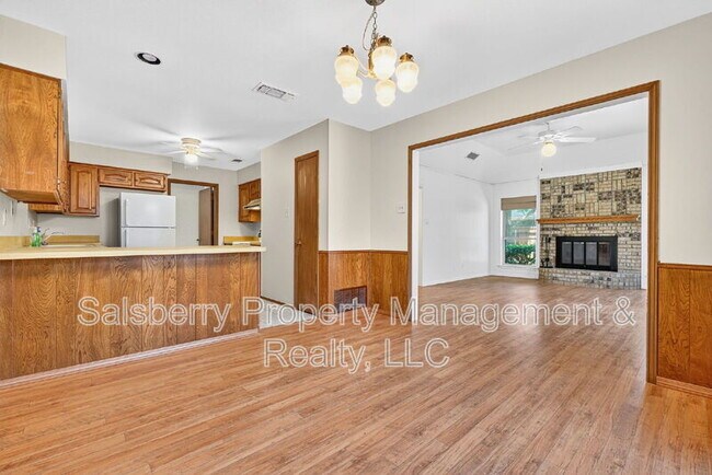 Building Photo - 7417 Lemonwood Ln