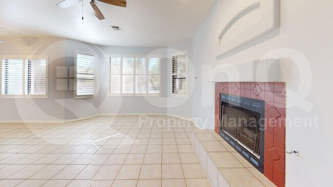 Building Photo - 151 Silverstone Pl