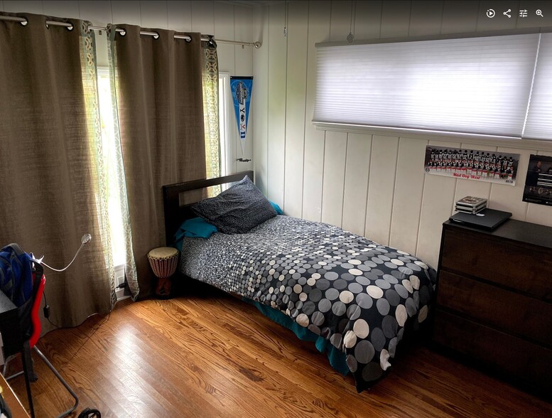 Building Photo - 3344 Virginia Ave